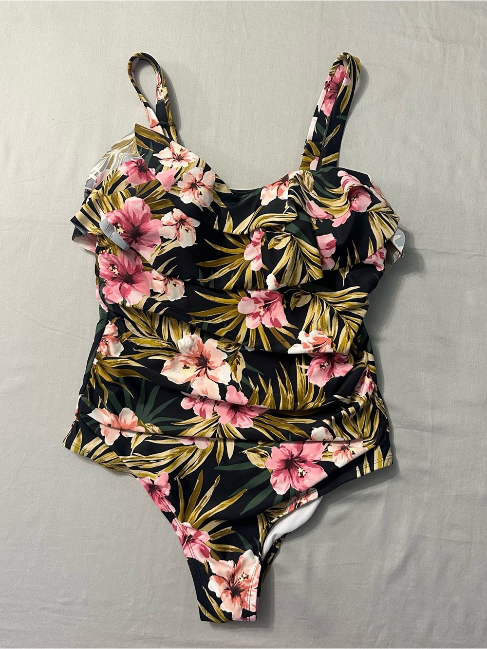 Kona Sol Swimsuit 16W One Piece Tropical Floral Ruffle Ruched Black Pink